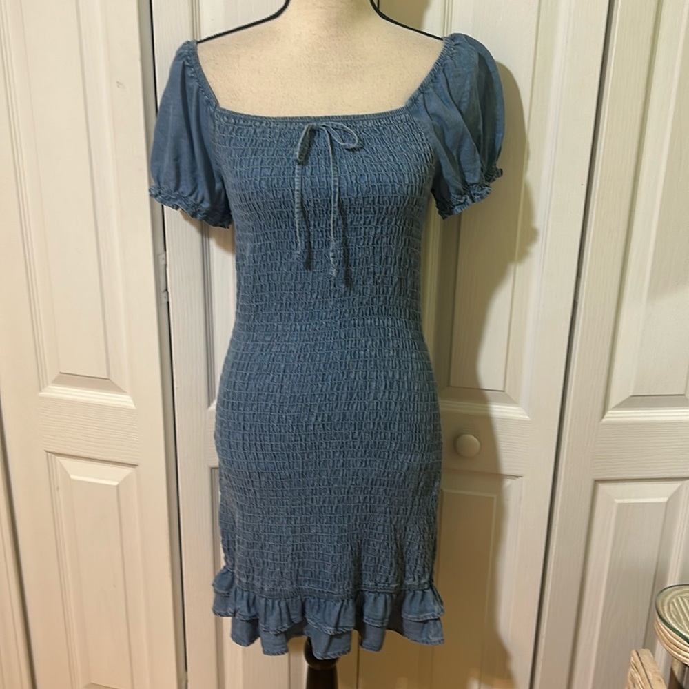 C & V Chelsea & Violet Cap Sleeve Tie Front Smocked Mini Dress